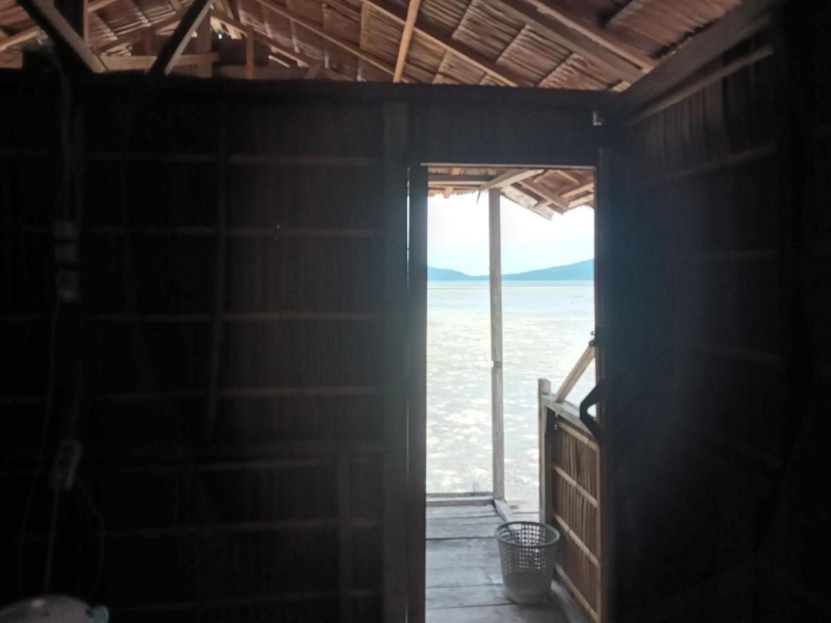 Arborek Diving Homestay R4 Besir Exterior foto