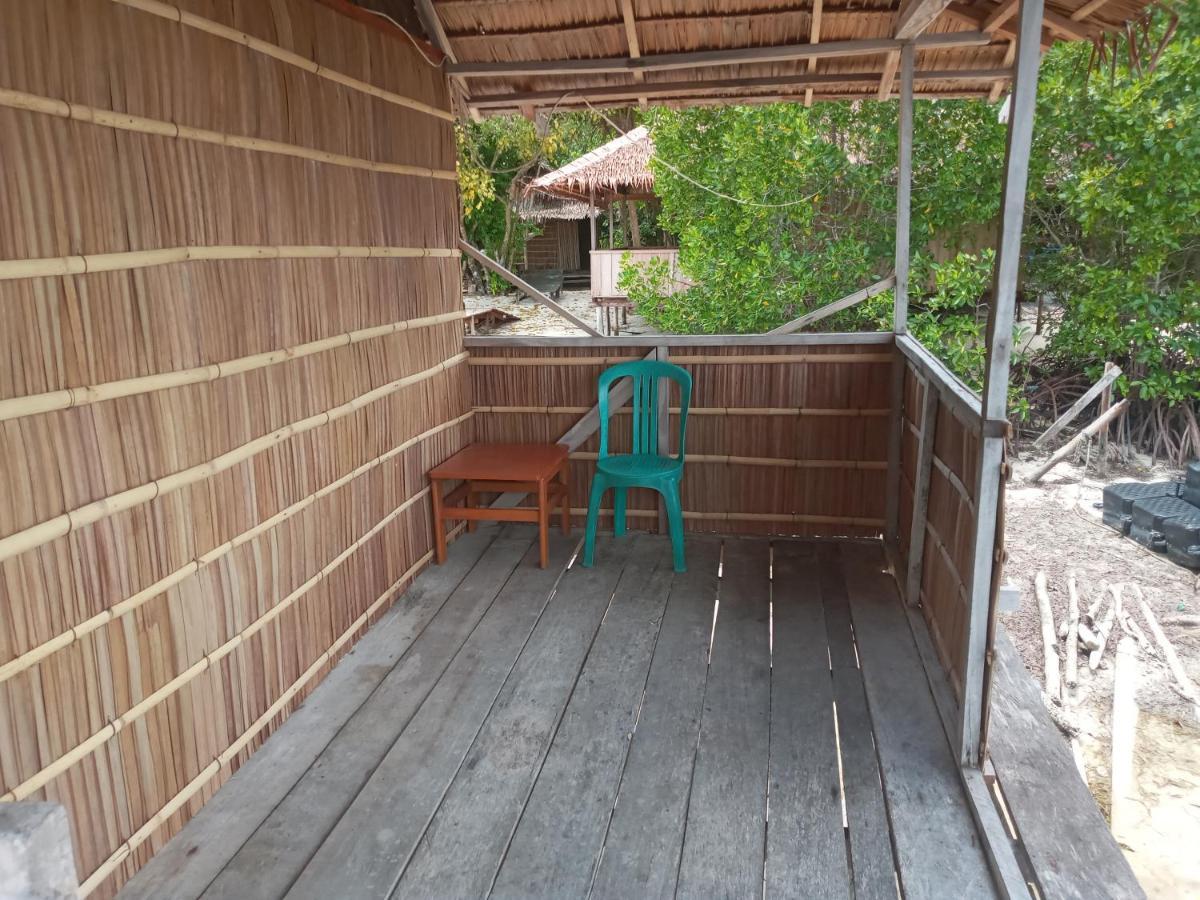 Arborek Diving Homestay R4 Besir Exterior foto
