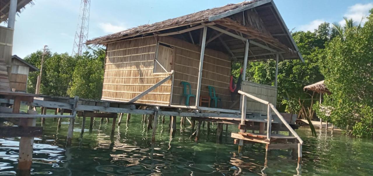 Arborek Diving Homestay R4 Besir Exterior foto
