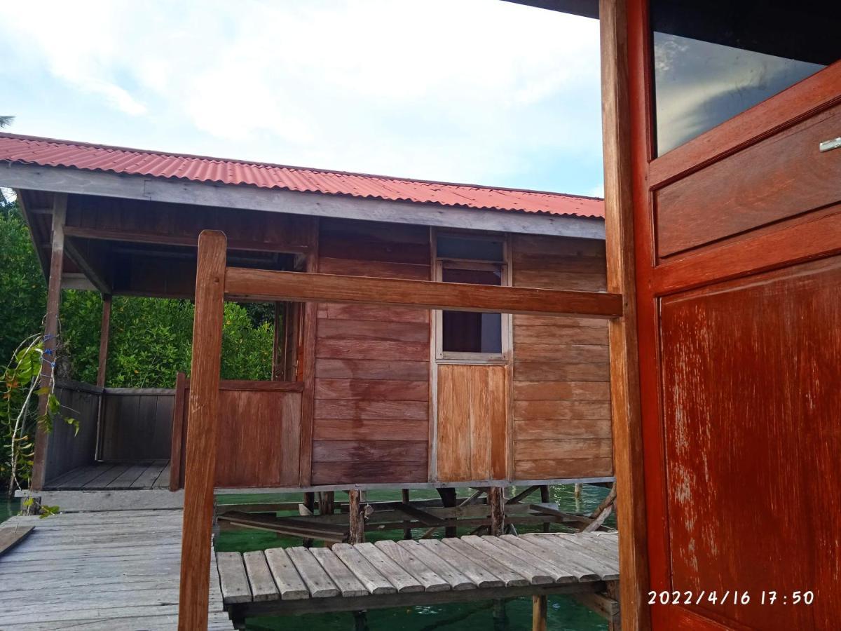 Arborek Diving Homestay R4 Besir Exterior foto