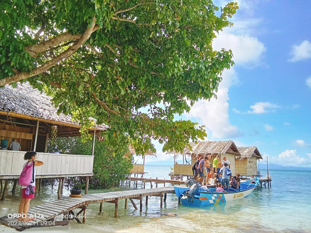 Arborek Diving Homestay R4 Besir Exterior foto